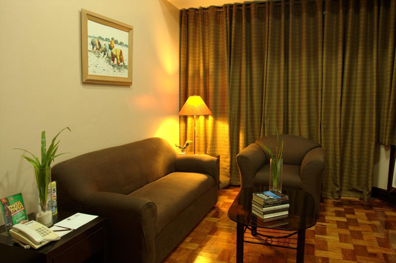 Asian Mansion II Makati City Екстер'єр фото