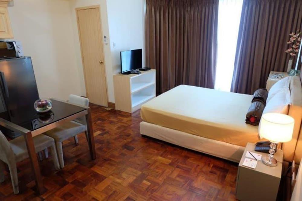 Asian Mansion II Makati City Екстер'єр фото