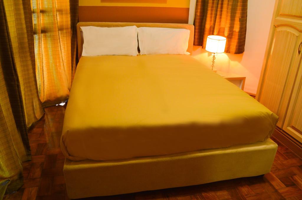 Asian Mansion II Makati City Екстер'єр фото