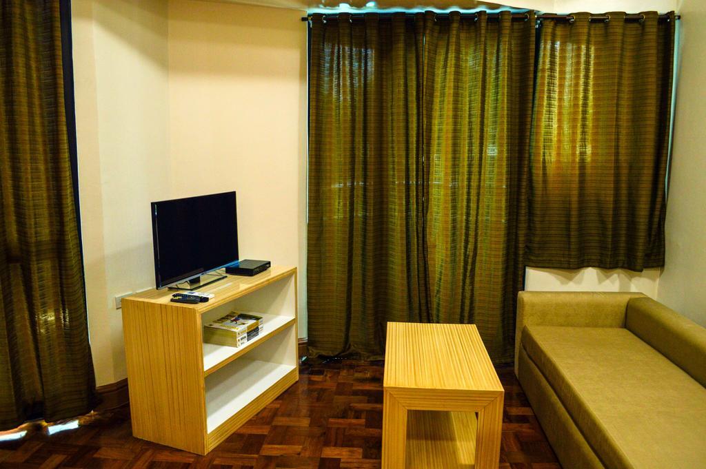 Asian Mansion II Makati City Екстер'єр фото
