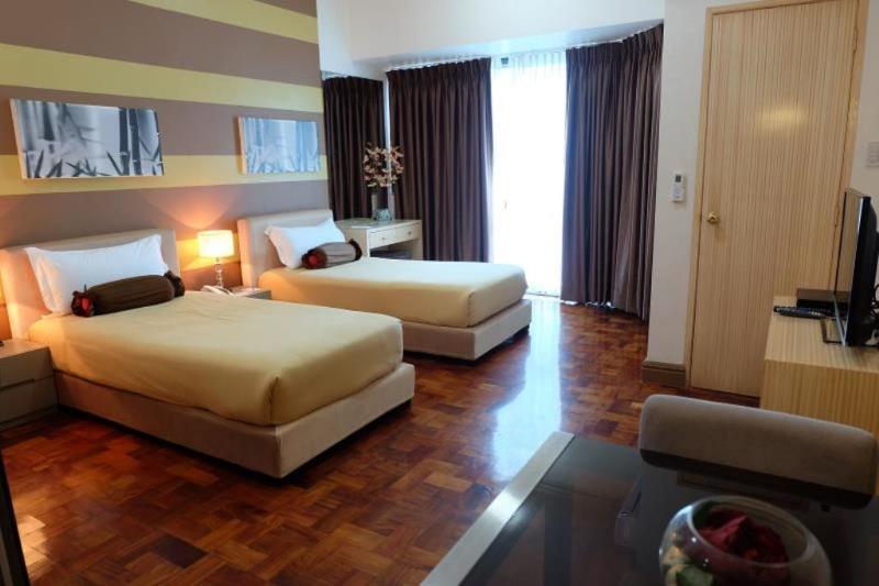 Asian Mansion II Makati City Екстер'єр фото